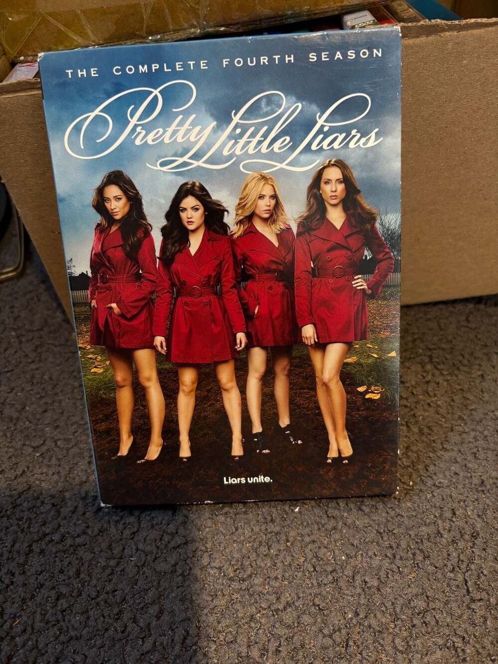 Pretty Little Liars Season 4 DVD